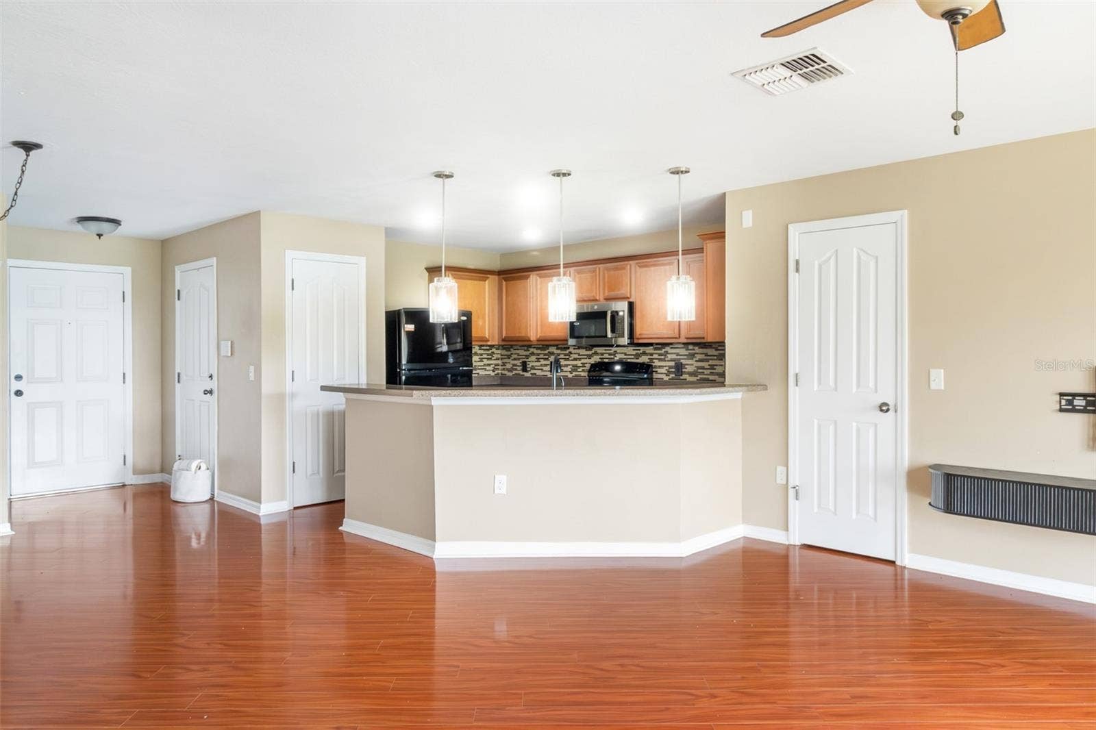 10851 KENSINGTON PARK AVENUE, Riverview, FL 33578 10851 KENSINGTON PARK AVENUE, Riverview, FL 33578