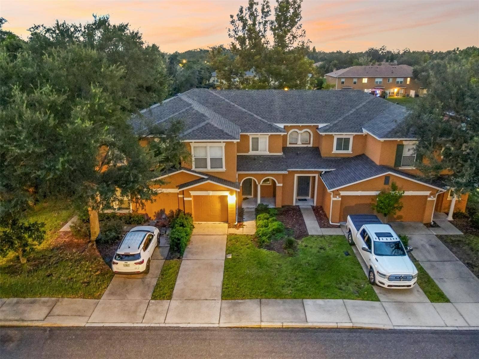 10851 KENSINGTON PARK AVENUE, Riverview, FL 33578 10851 KENSINGTON PARK AVENUE, Riverview, FL 33578