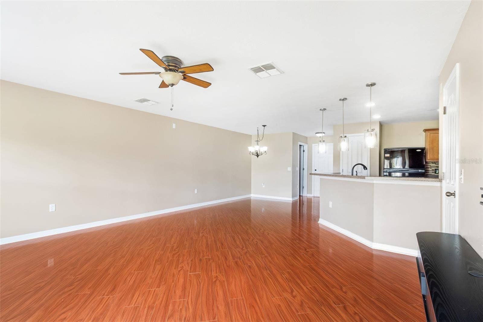 10851 KENSINGTON PARK AVENUE, Riverview, FL 33578 10851 KENSINGTON PARK AVENUE, Riverview, FL 33578