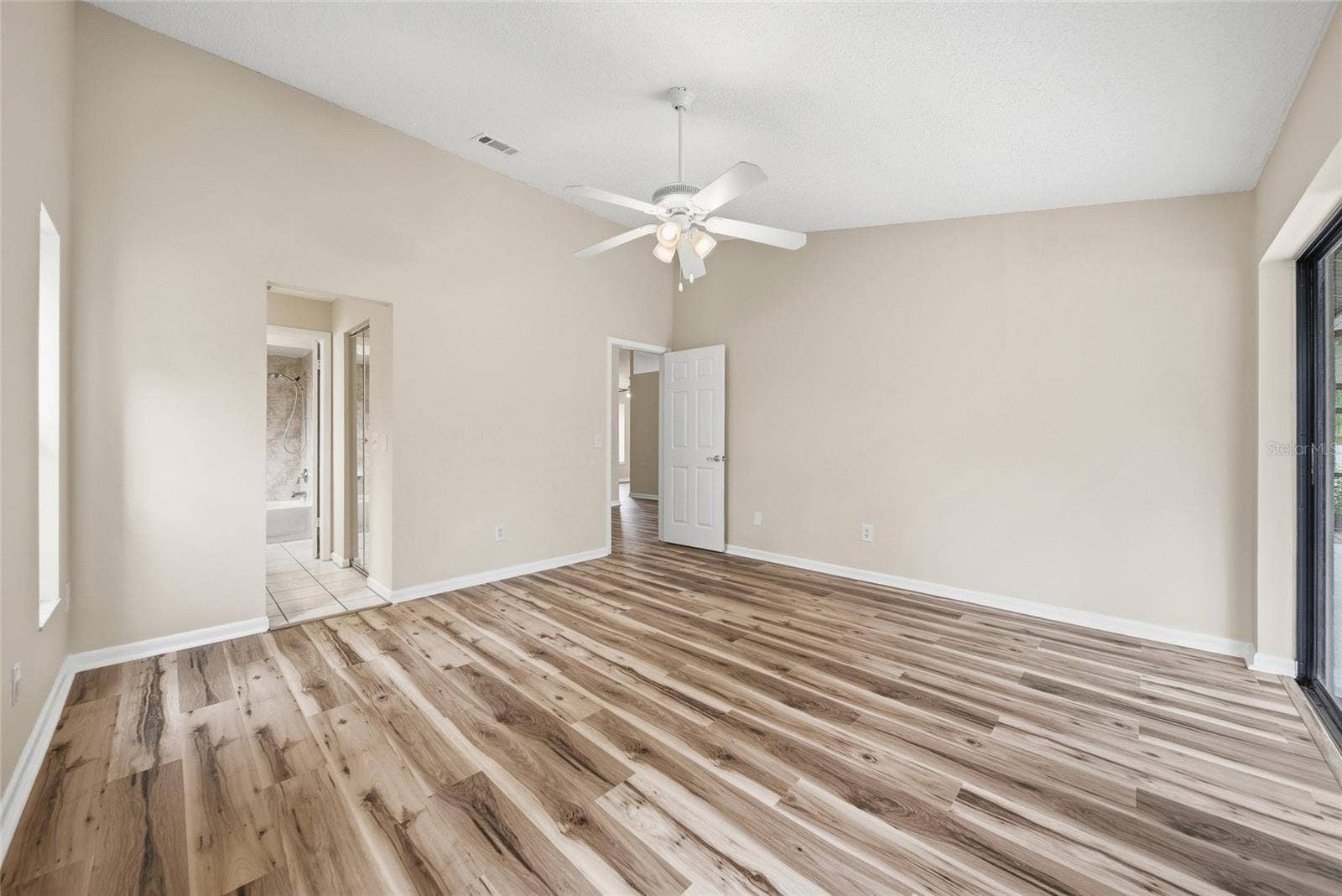 3179 LAKE SAXON DRIVE, Land O Lakes, FL 34639