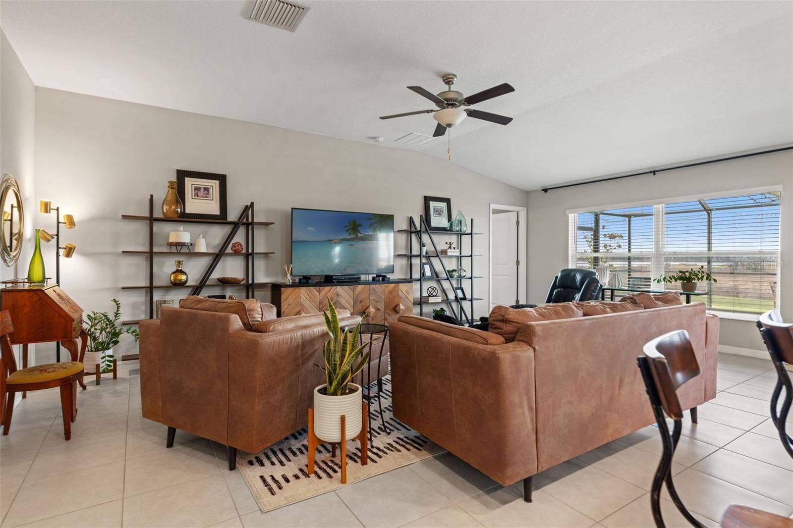 31713 SUN KETTLE LOOP, Wesley Chapel, FL 33545 31713 SUN KETTLE LOOP, Wesley Chapel, FL 33545