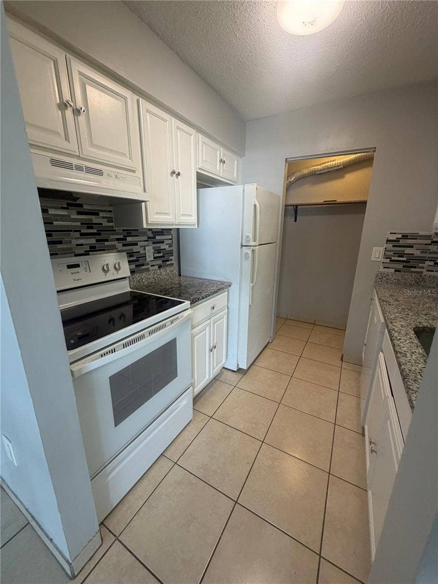 4505 67TH STREET W, #4, Bradenton, FL 34210