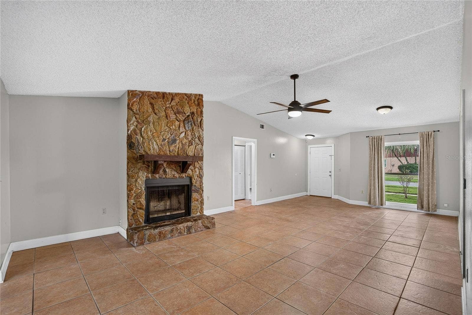 629 STILLVIEW CIRCLE, Brandon, FL 33510 629 STILLVIEW CIRCLE, Brandon, FL 33510
