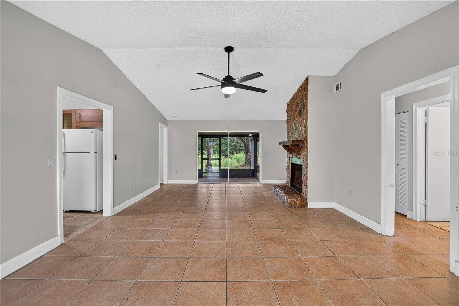 629 STILLVIEW CIRCLE, Brandon, FL 33510 629 STILLVIEW CIRCLE, Brandon, FL 33510