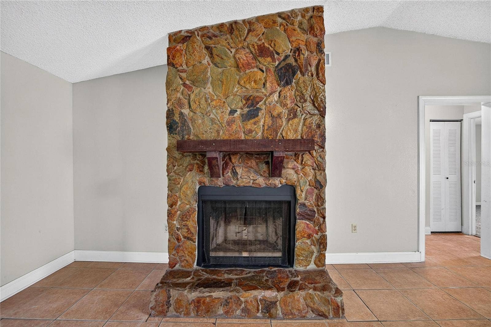 629 STILLVIEW CIRCLE, Brandon, FL 33510 629 STILLVIEW CIRCLE, Brandon, FL 33510