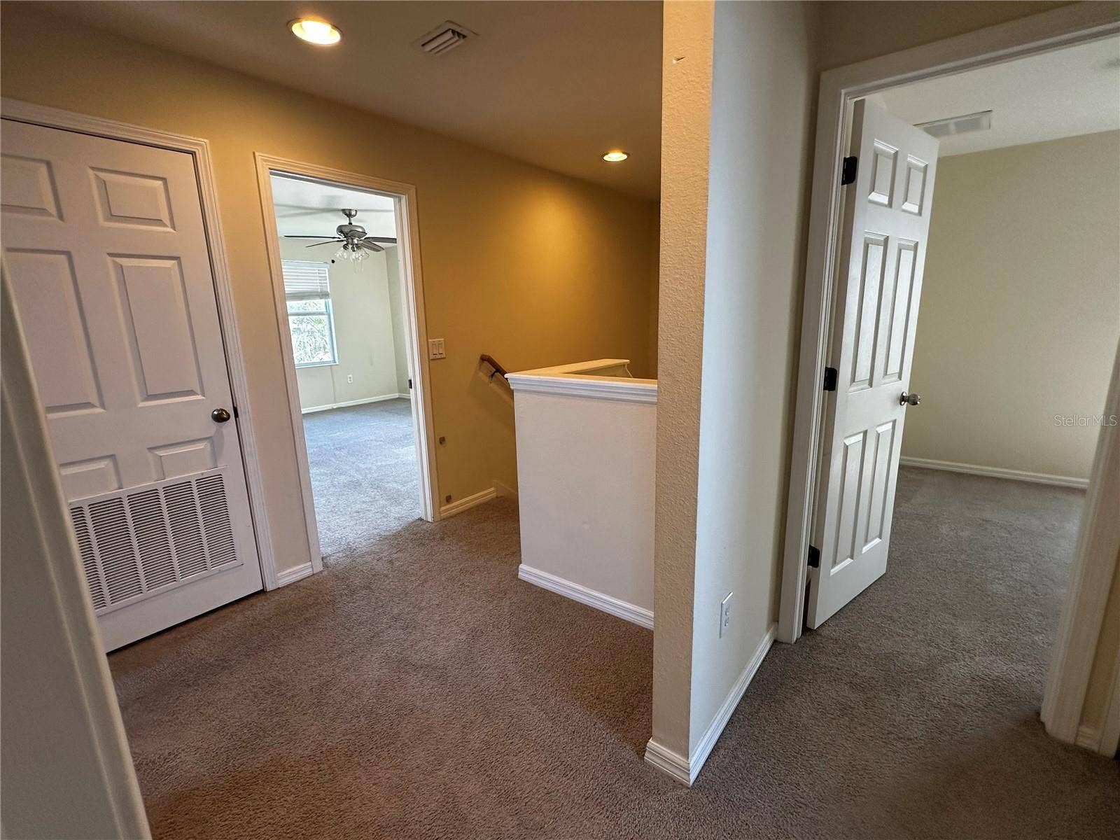 814 COLLEGE LEAF WAY, Ruskin, FL 33570 814 COLLEGE LEAF WAY, Ruskin, FL 33570