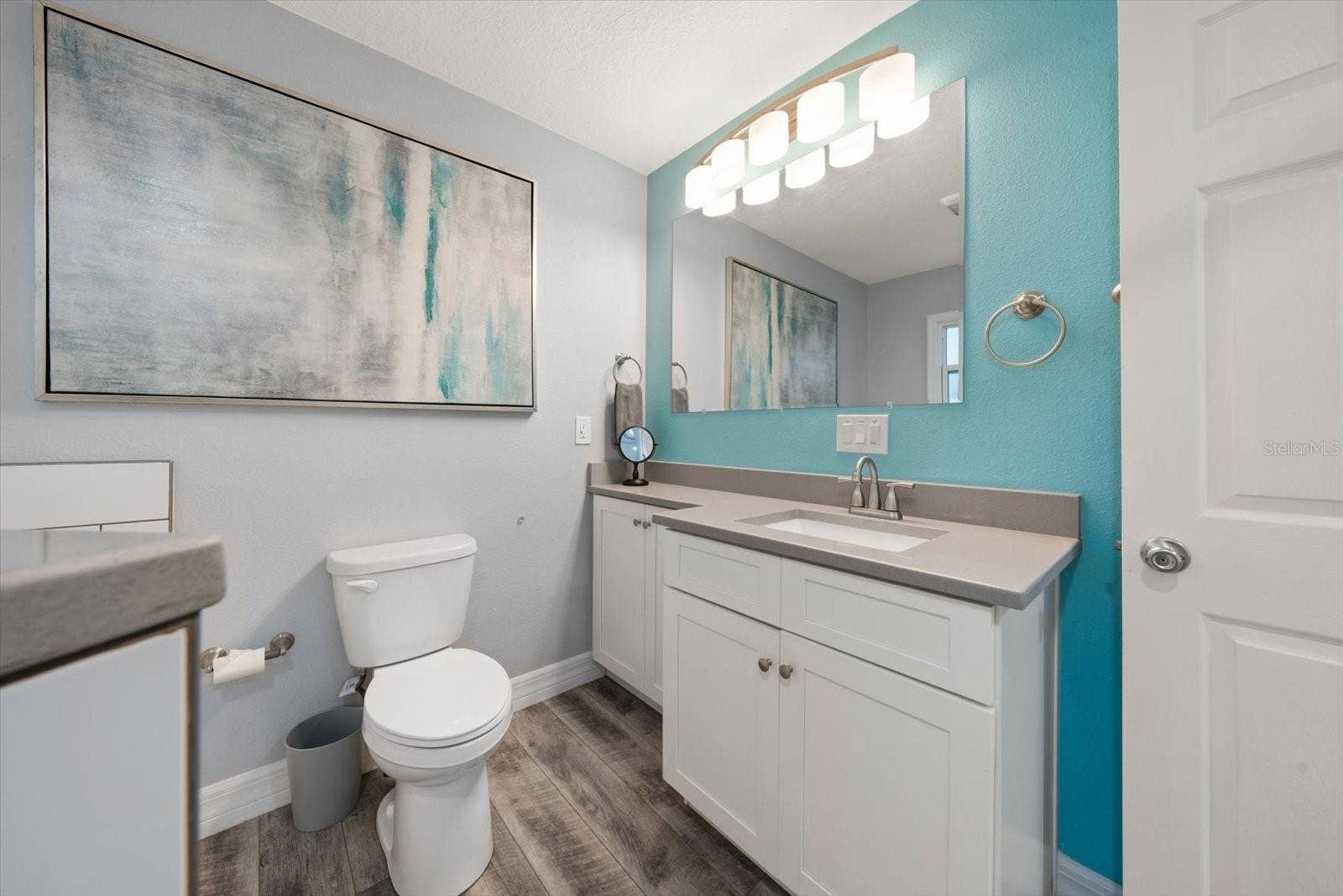2534 BAYSIDE DRIVE S, St Petersburg, FL 33705