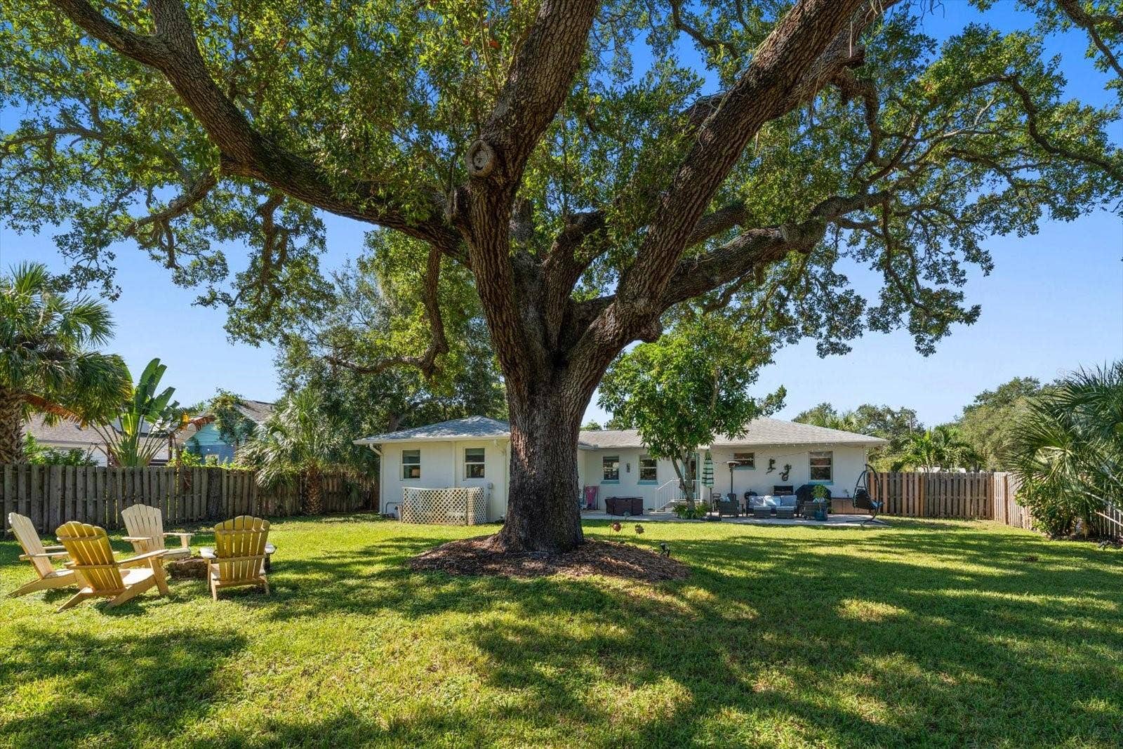 2534 BAYSIDE DRIVE S, St Petersburg, FL 33705