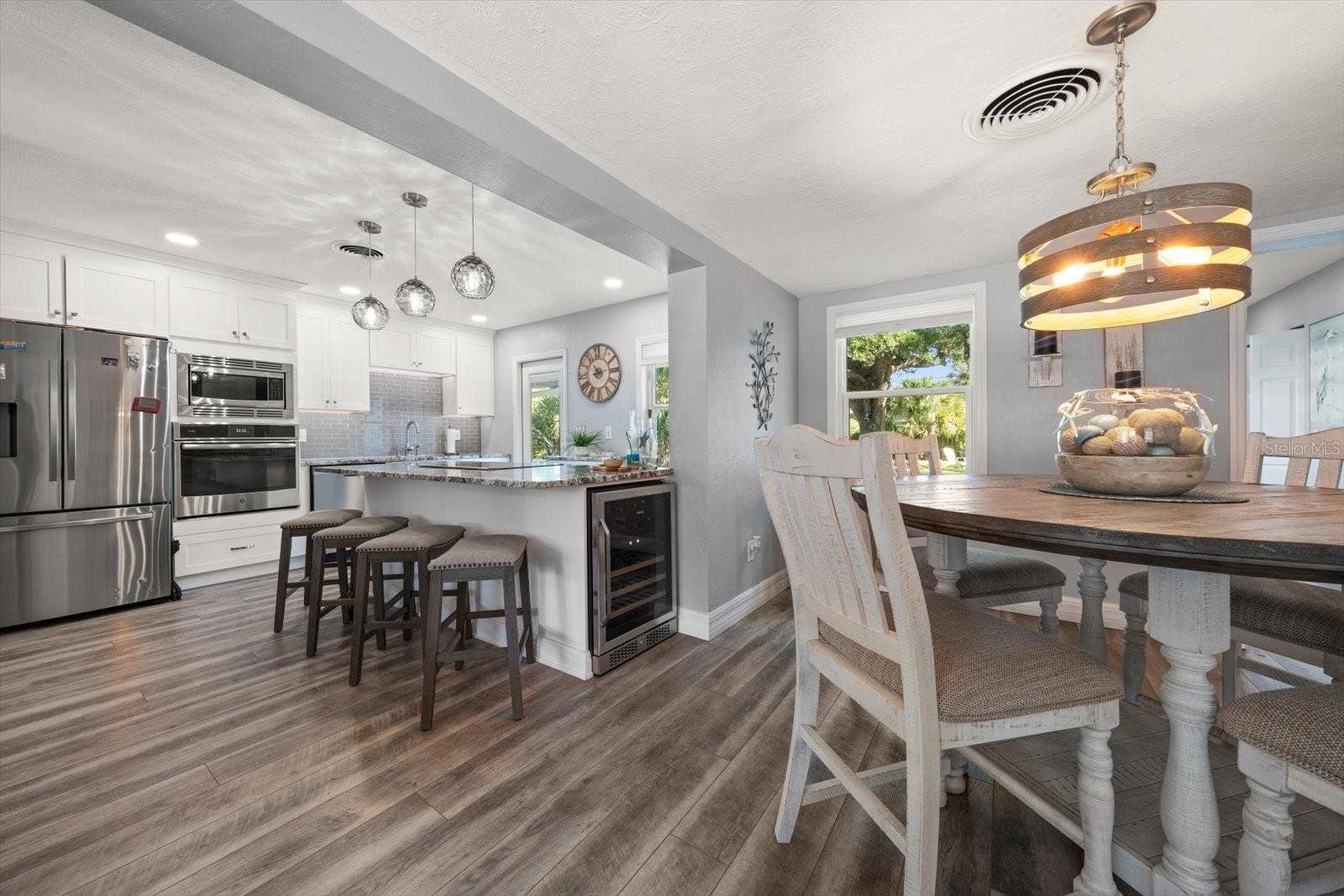 2534 BAYSIDE DRIVE S, St Petersburg, FL 33705