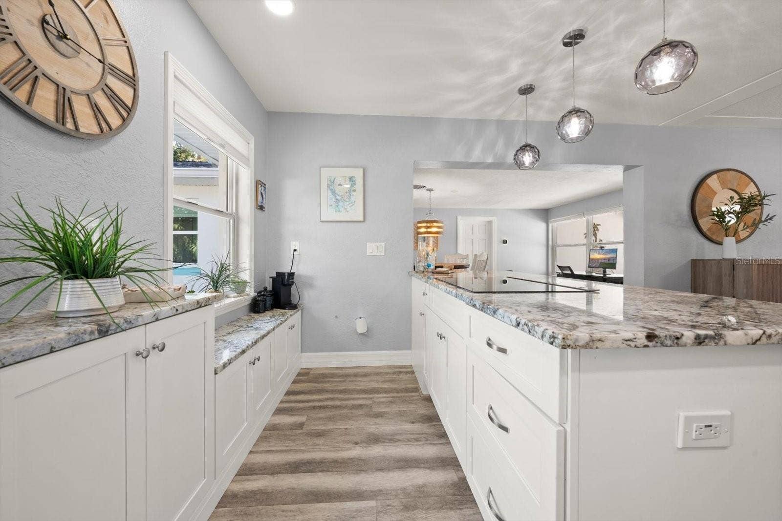 2534 BAYSIDE DRIVE S, St Petersburg, FL 33705