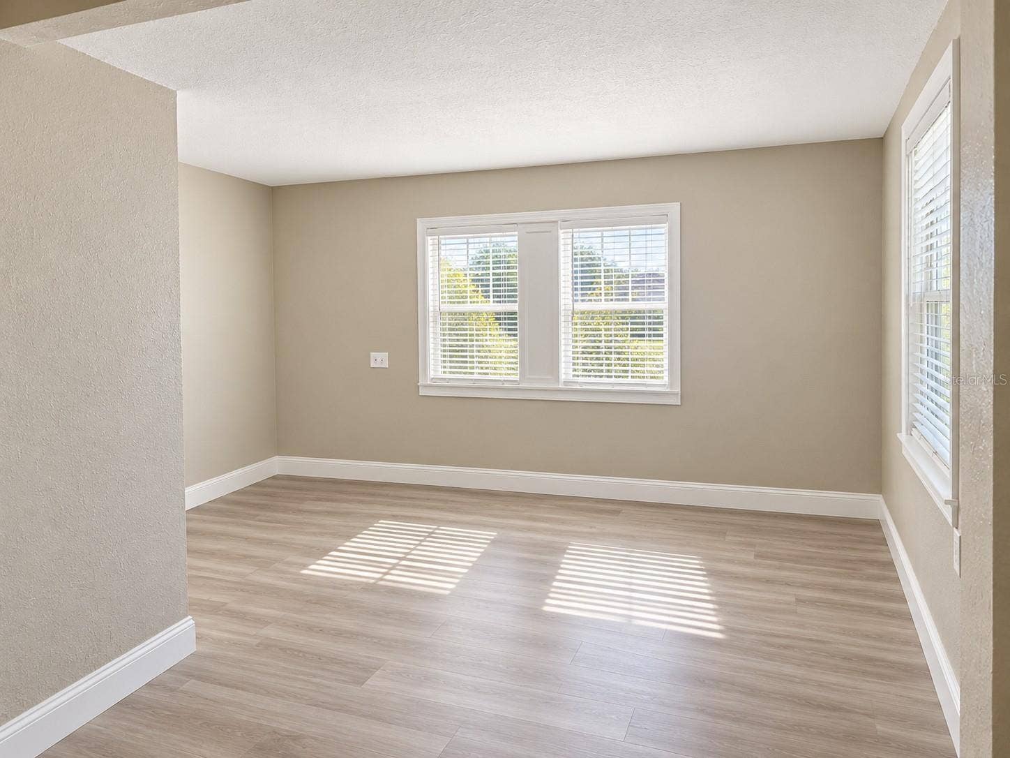 1007 15TH AVENUE NW, Largo, FL 33770