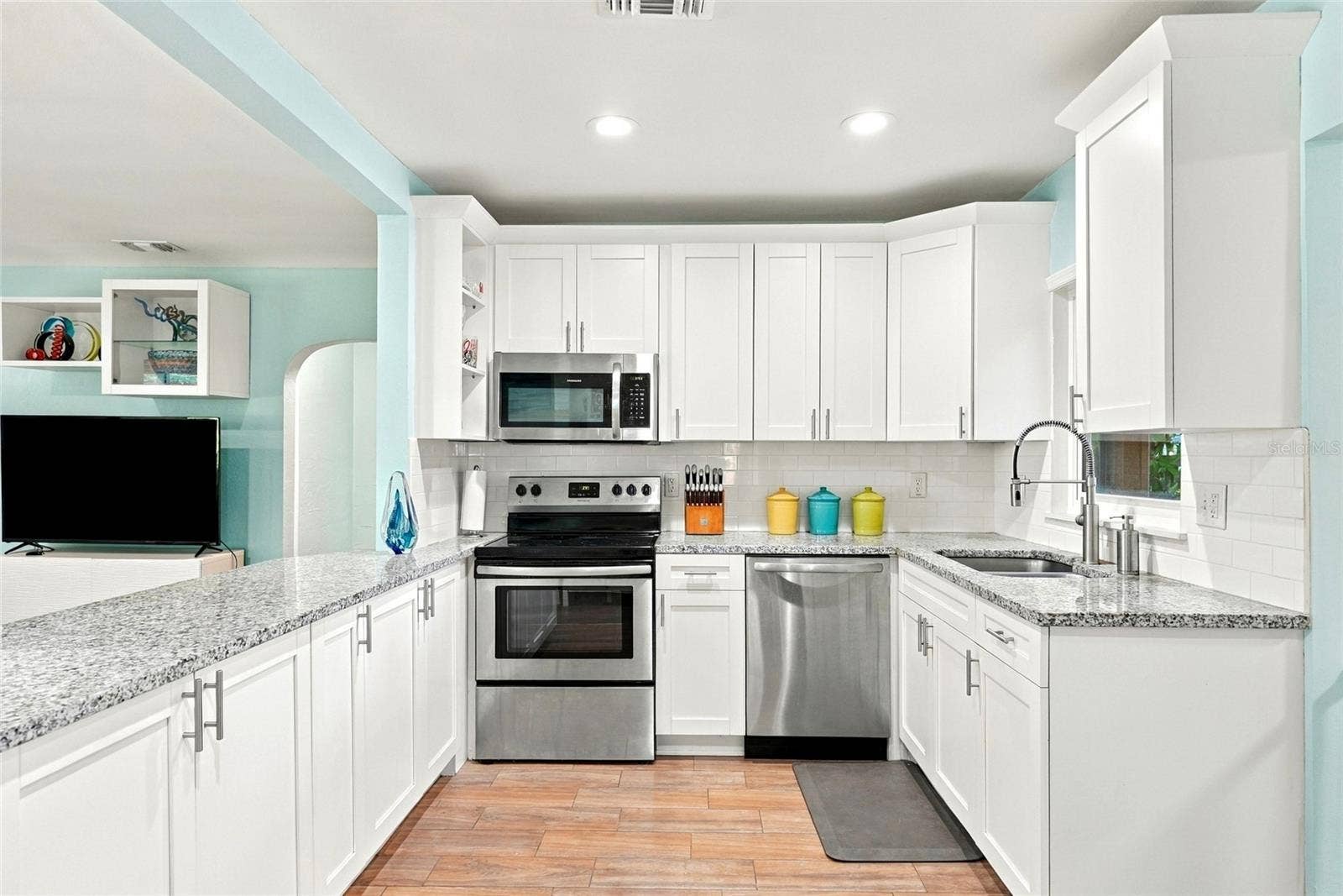 3108 10TH STREET N, St Petersburg, FL 33704
