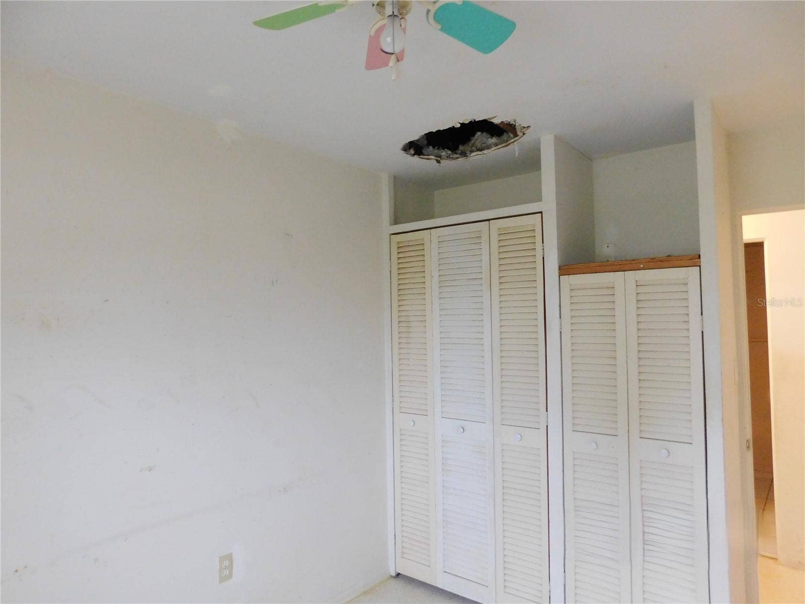 3724 LALANI BOULEVARD, Sarasota, FL 34232 3724 LALANI BOULEVARD, Sarasota, FL 34232