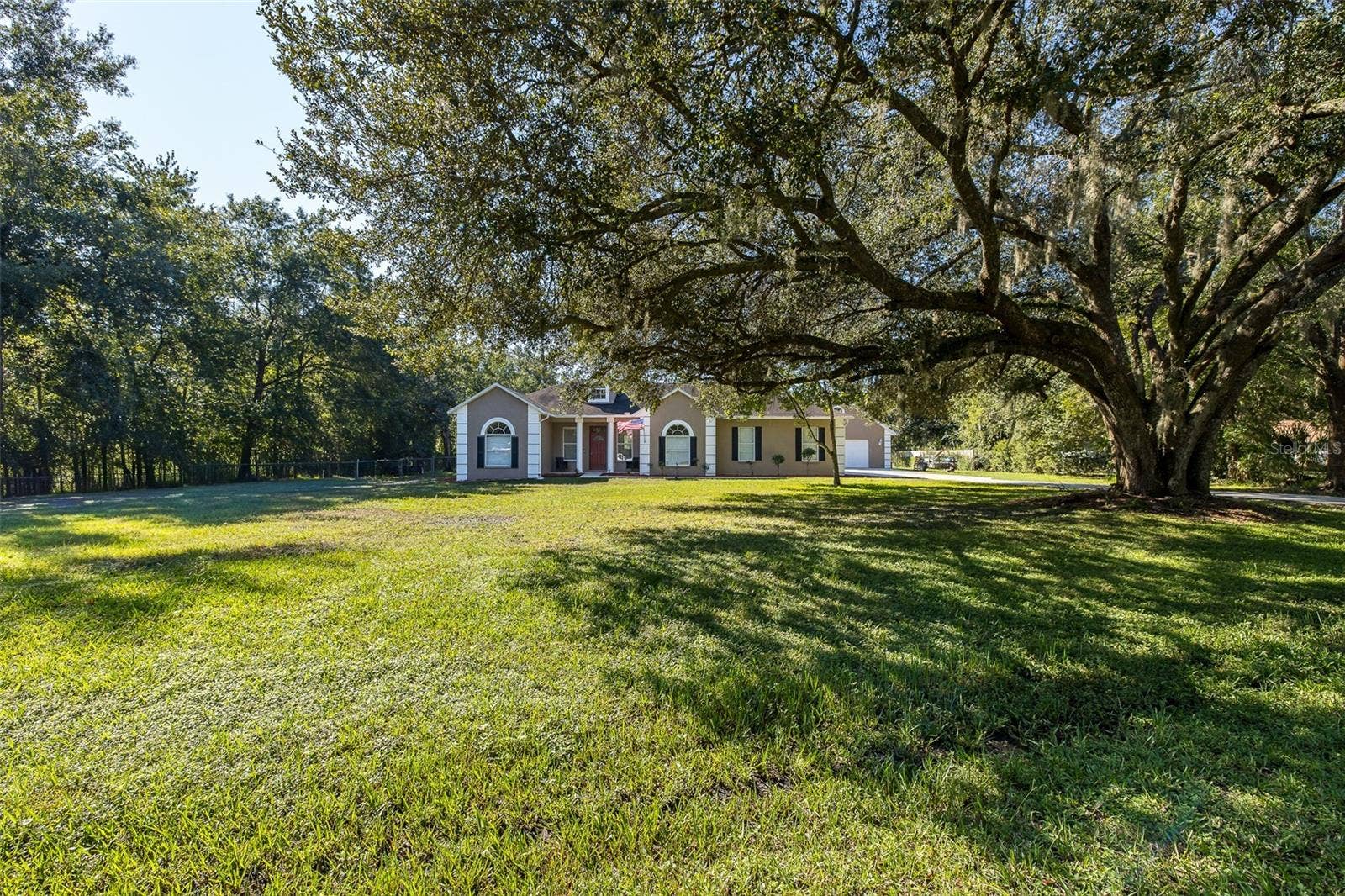 31524 CROSS CREEK LANE, Wesley Chapel, FL 33543 31524 CROSS CREEK LANE, Wesley Chapel, FL 33543