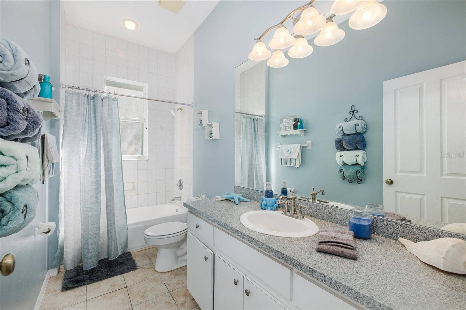 31524 CROSS CREEK LANE, Wesley Chapel, FL 33543 Hall bath