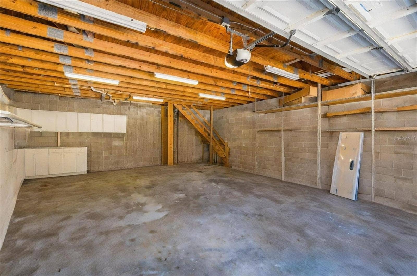 31524 CROSS CREEK LANE, Wesley Chapel, FL 33543 Detached garage with stairs to apartment