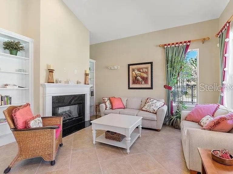 10475 WHITTINGTON COURT, Largo, FL 33773