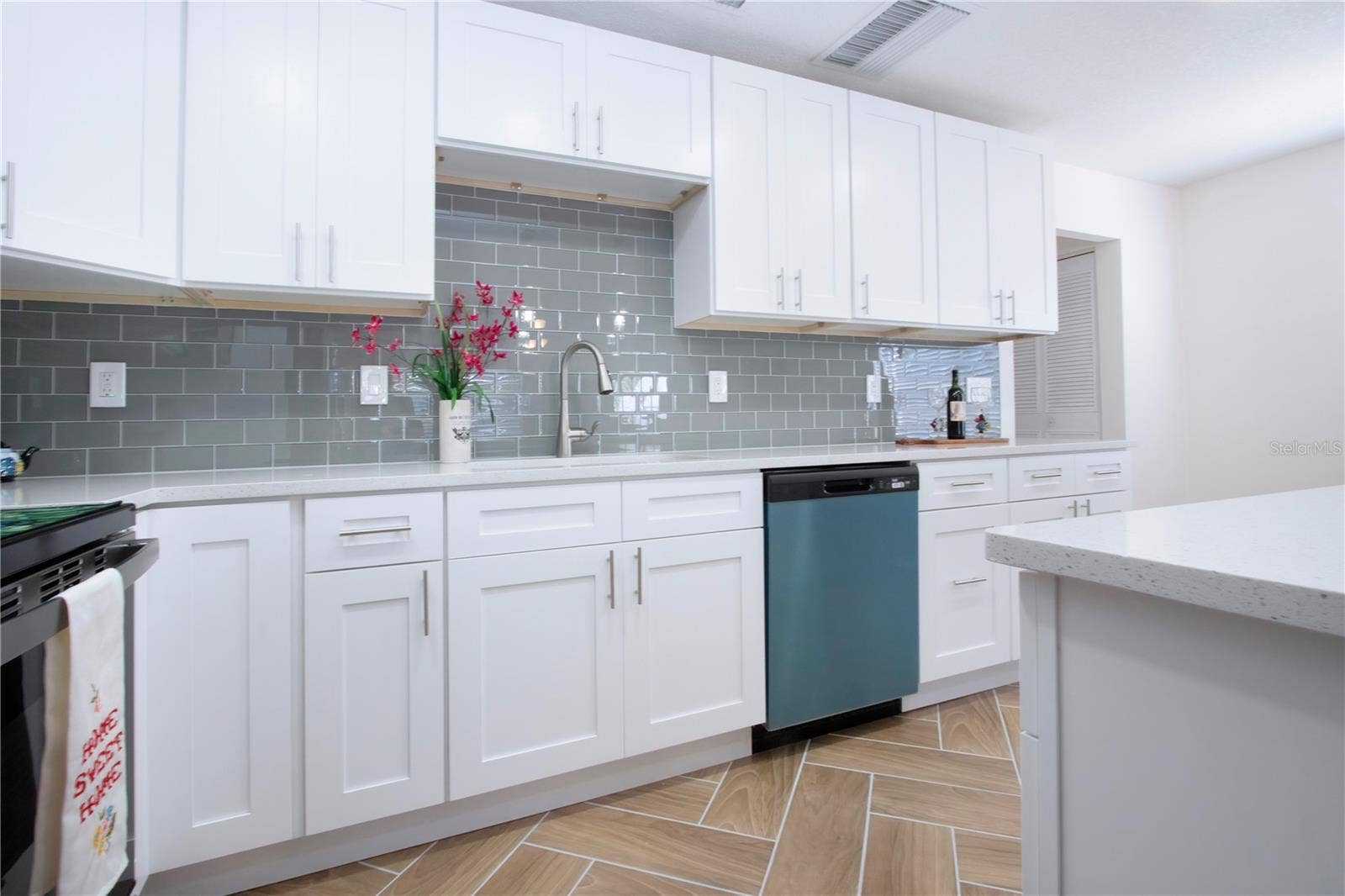 Beautiful back splash