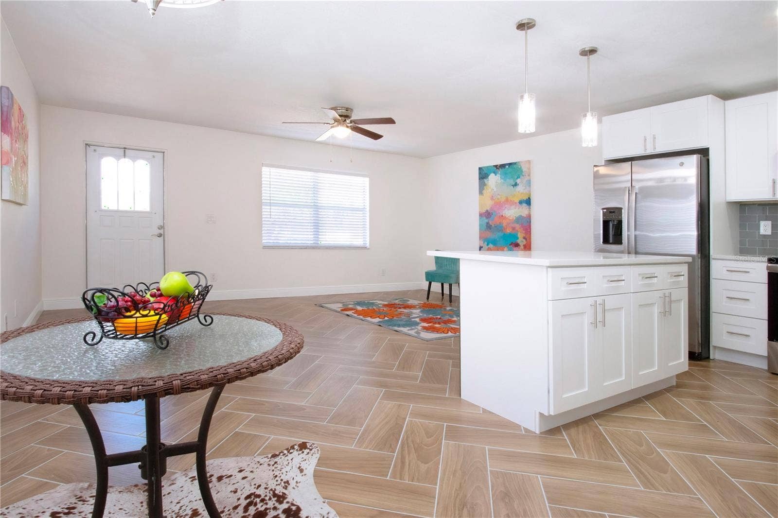 Dining room area