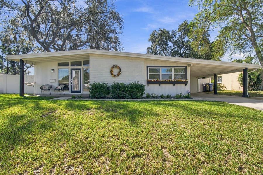 Property photo for 3306 NAKORA DRIVE, Tampa, FL