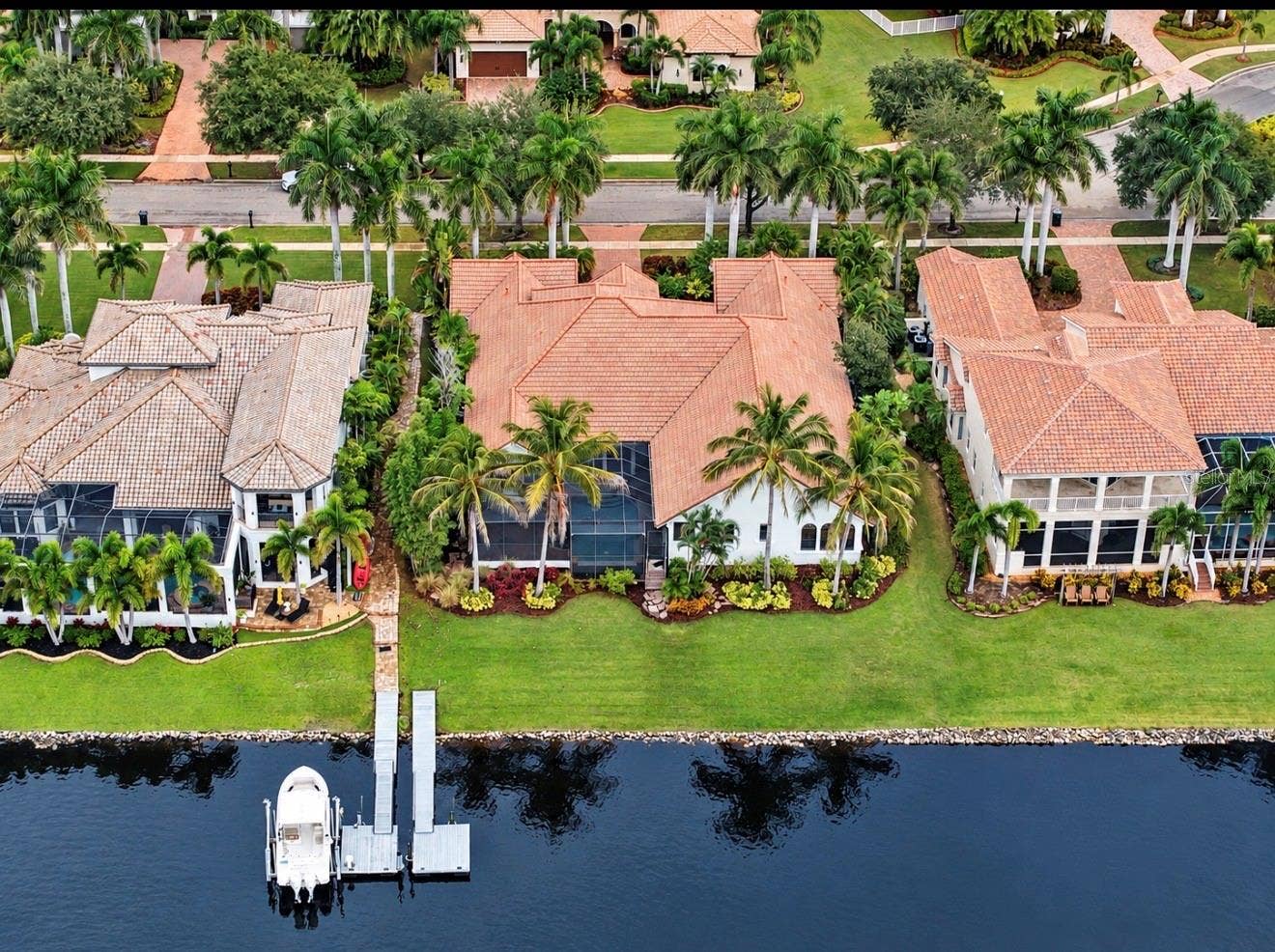 5408 TYBEE ISLAND DRIVE, Apollo Beach, FL 33572 5408 TYBEE ISLAND DRIVE, Apollo Beach, FL 33572