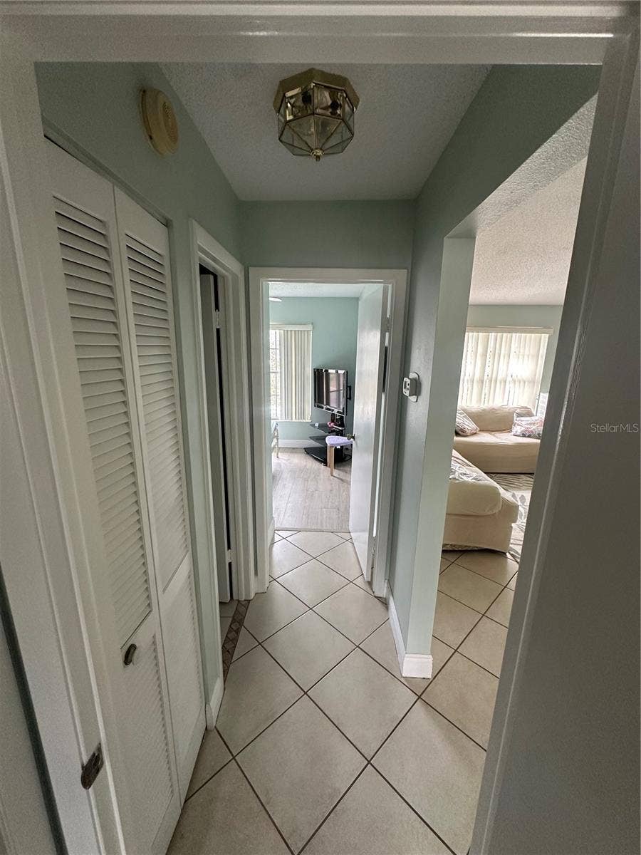 4805 SUNNYBROOK DRIVE, #26, New Port Richey, FL 34653 Hallway