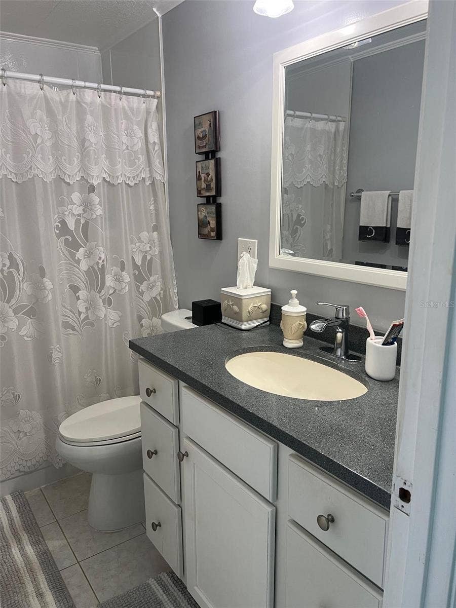 15 THATCH PALM STREET E, Largo, FL 33770