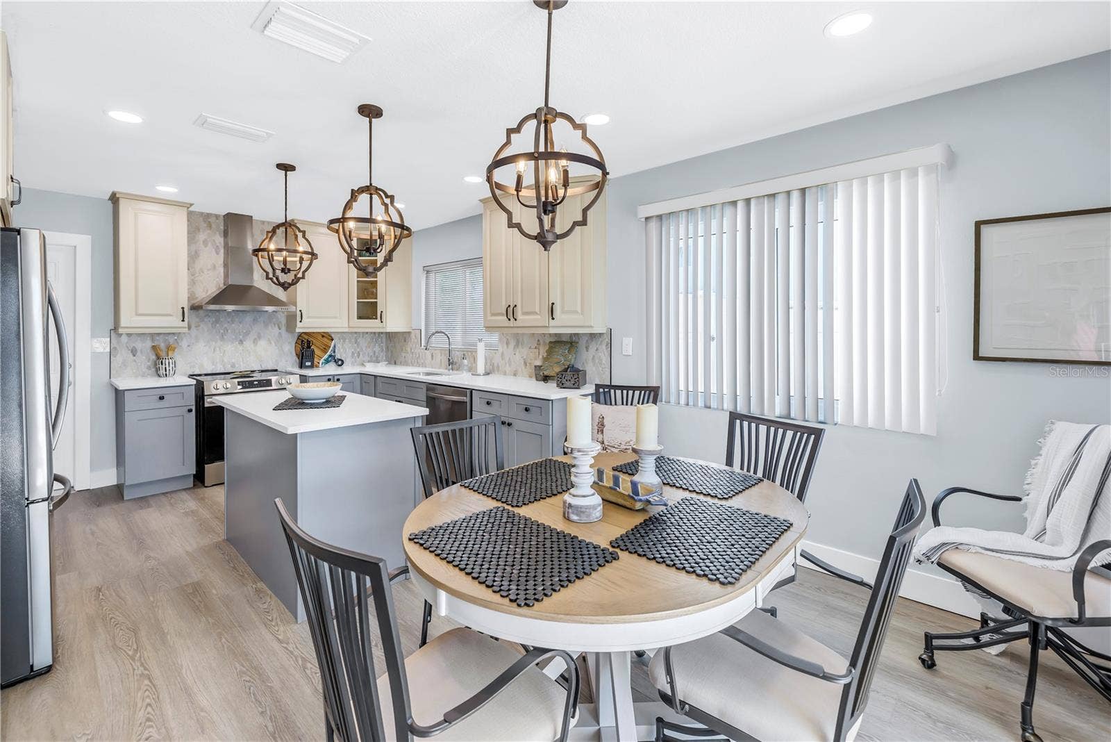 10128 YACHT CLUB DRIVE, Treasure Island, FL 33706 10128 YACHT CLUB DRIVE, Treasure Island, FL 33706