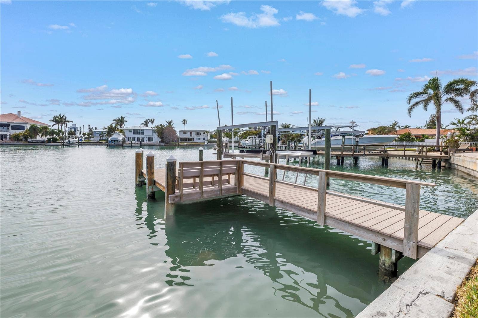 10128 YACHT CLUB DRIVE, Treasure Island, FL 33706 10128 YACHT CLUB DRIVE, Treasure Island, FL 33706