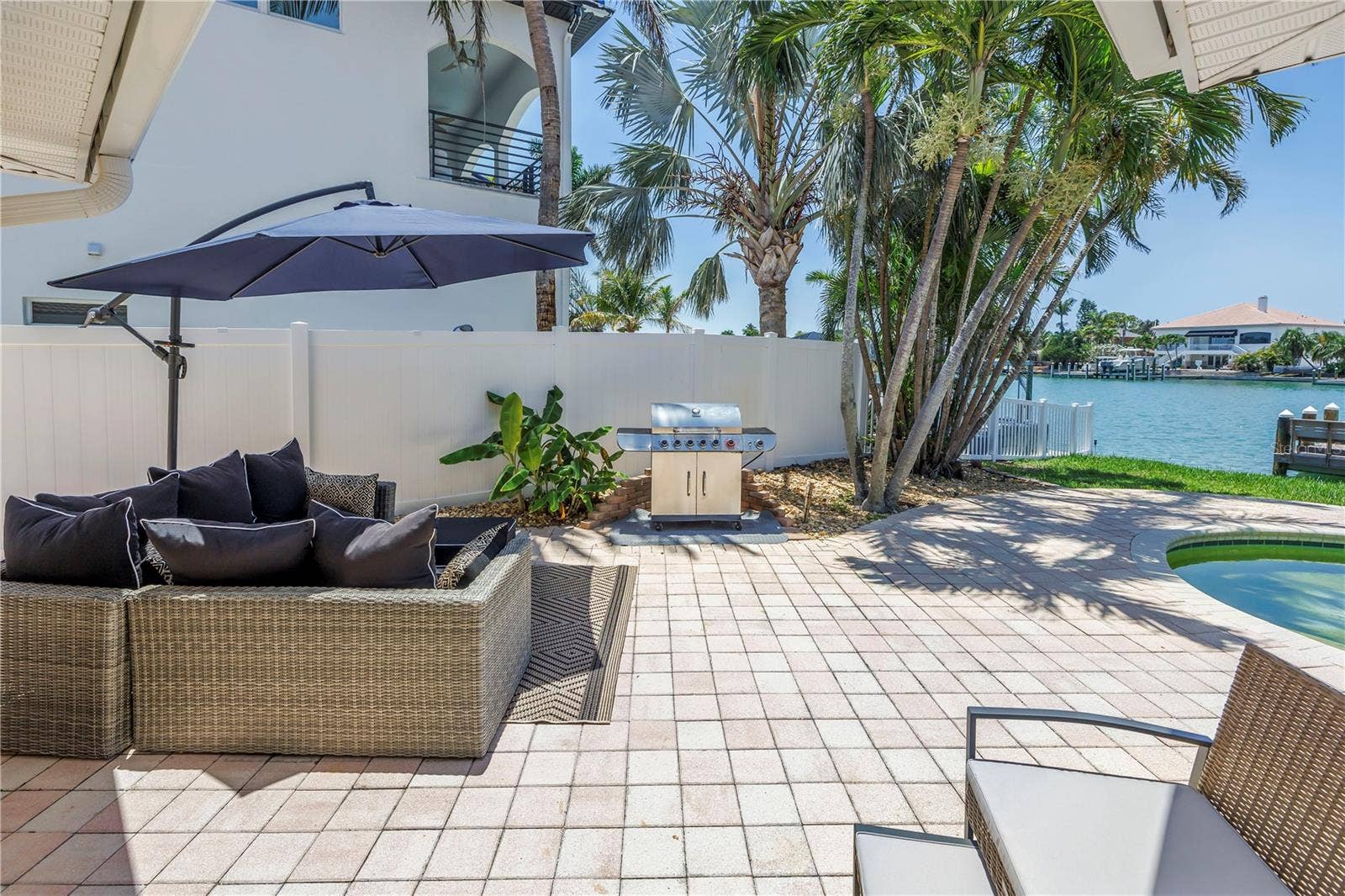 10128 YACHT CLUB DRIVE, Treasure Island, FL 33706 10128 YACHT CLUB DRIVE, Treasure Island, FL 33706