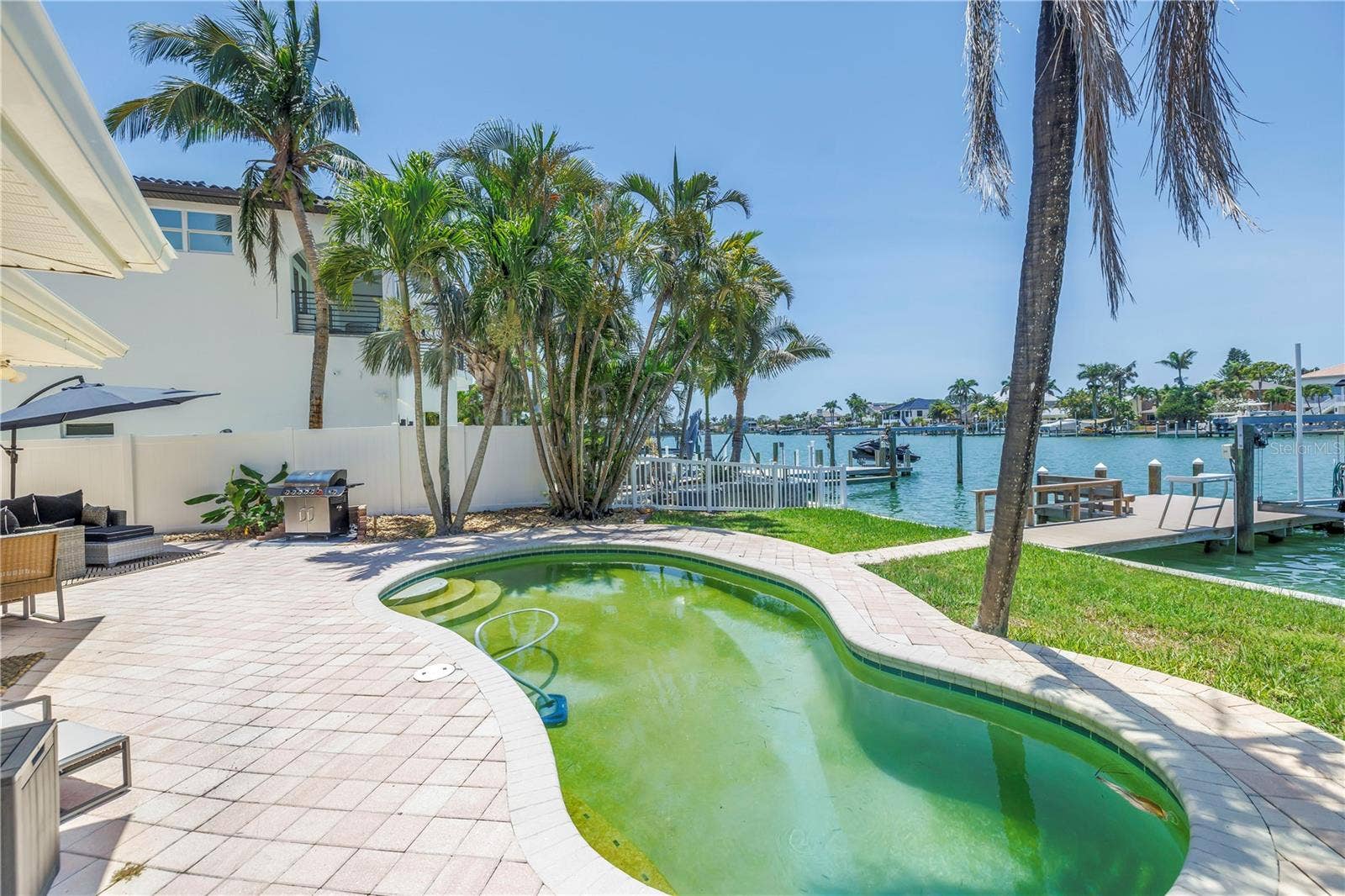 10128 YACHT CLUB DRIVE, Treasure Island, FL 33706 10128 YACHT CLUB DRIVE, Treasure Island, FL 33706