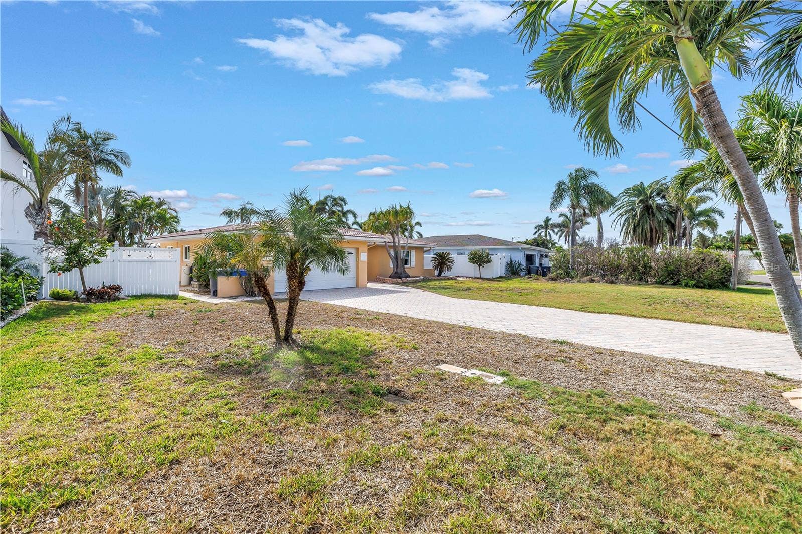 10128 YACHT CLUB DRIVE, Treasure Island, FL 33706 10128 YACHT CLUB DRIVE, Treasure Island, FL 33706
