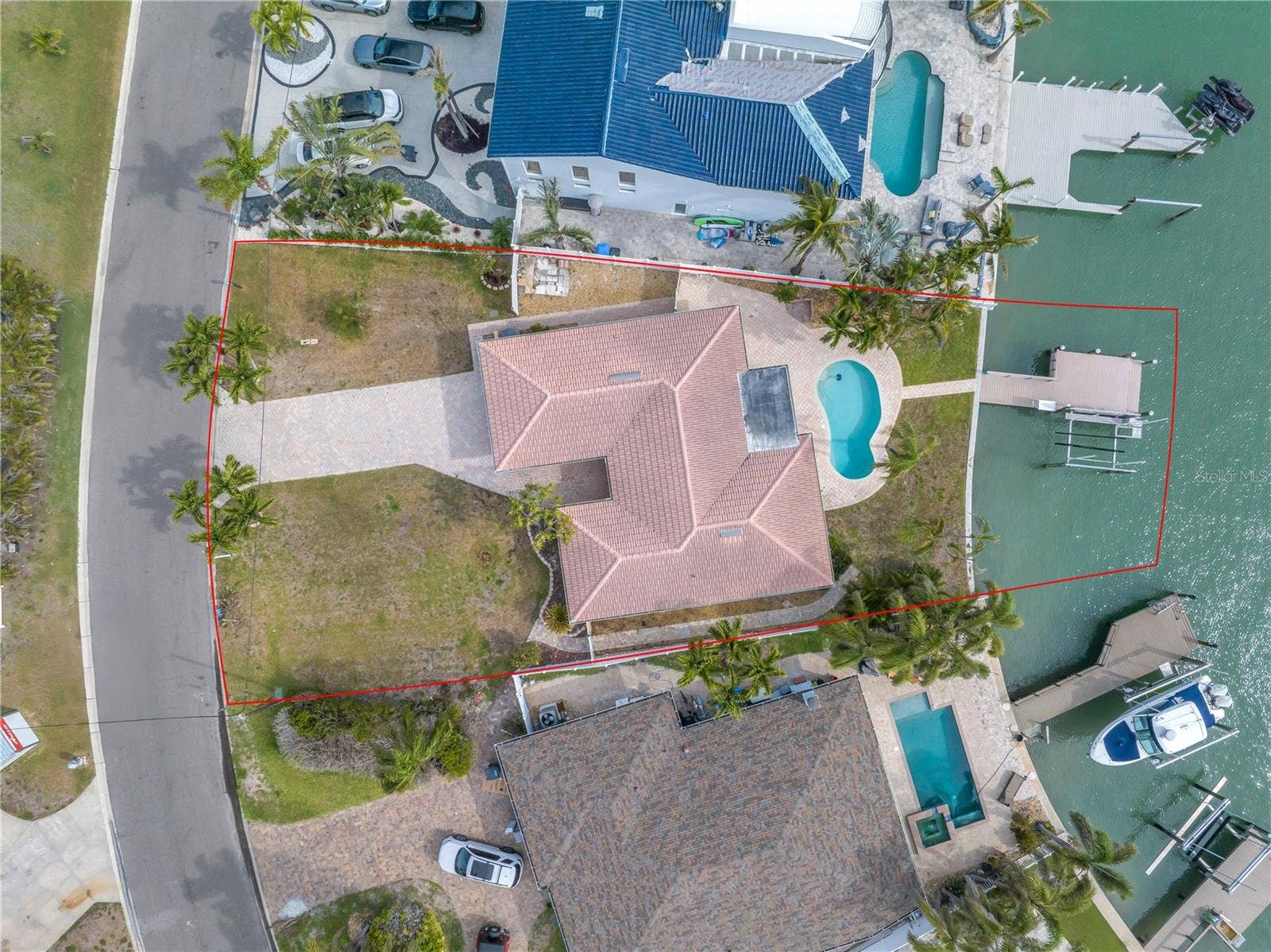 10128 YACHT CLUB DRIVE, Treasure Island, FL 33706 10128 YACHT CLUB DRIVE, Treasure Island, FL 33706