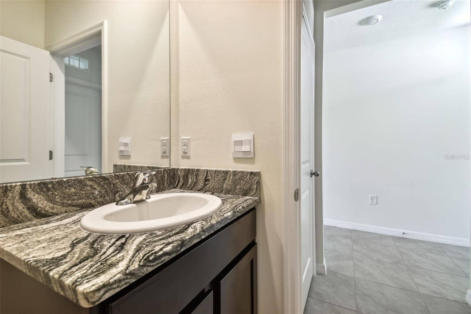 2774 COMMON FIG RUN, Wesley Chapel, FL 33543 2774 COMMON FIG RUN, Wesley Chapel, FL 33543