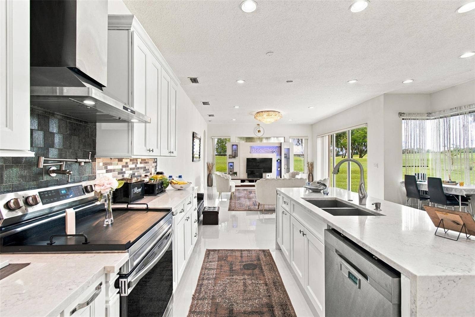 1519 BRILLIANT CUT WAY, Valrico, FL 33594 1519 BRILLIANT CUT WAY, Valrico, FL 33594