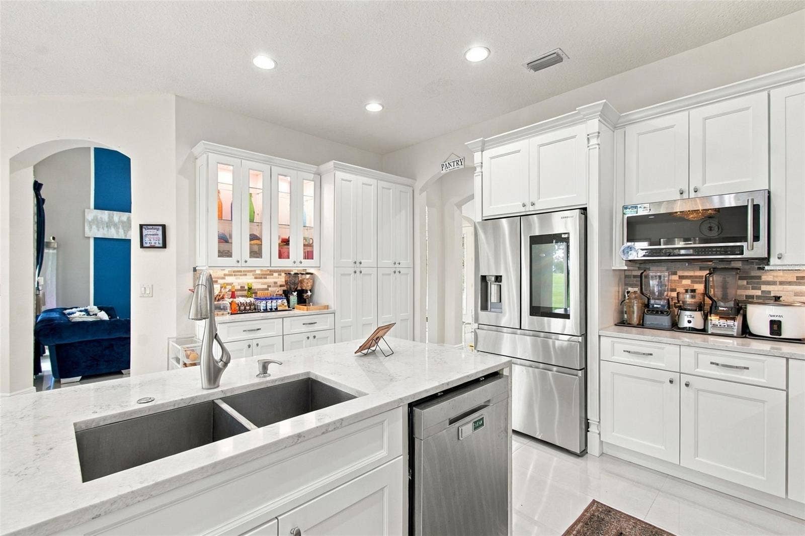 1519 BRILLIANT CUT WAY, Valrico, FL 33594 1519 BRILLIANT CUT WAY, Valrico, FL 33594