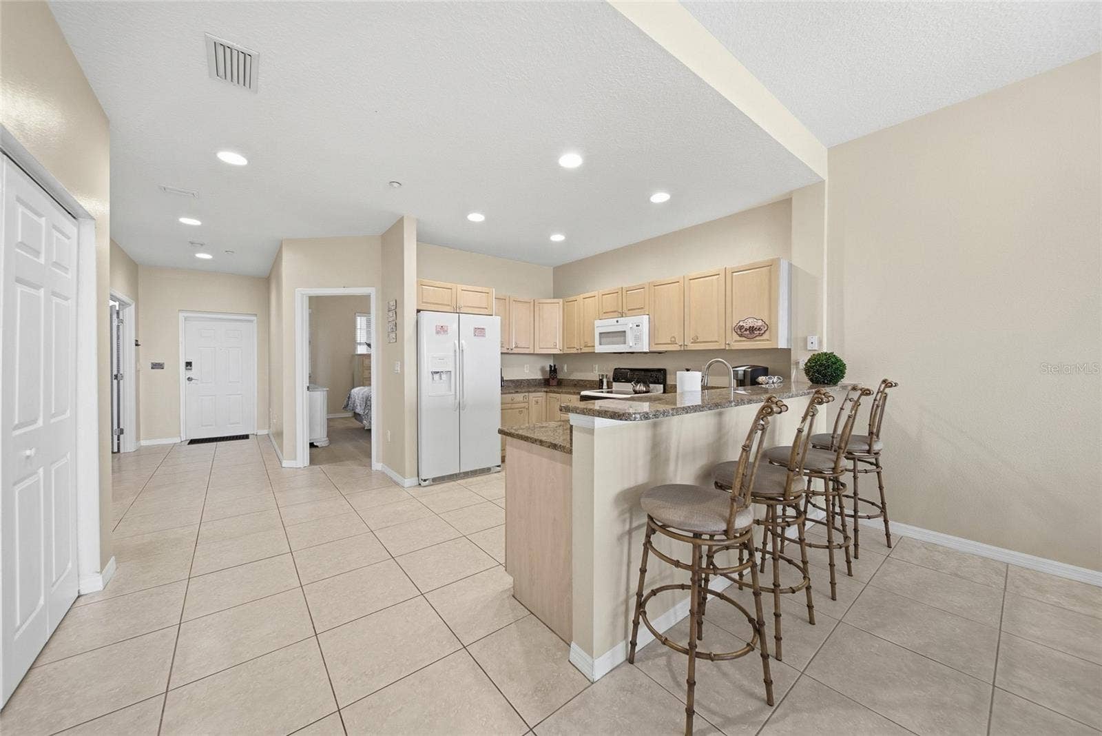 530 S GULFVIEW BOULEVARD, #203, Clearwater Beach, FL 33767 530 S GULFVIEW BOULEVARD, #203, Clearwater Beach, FL 33767