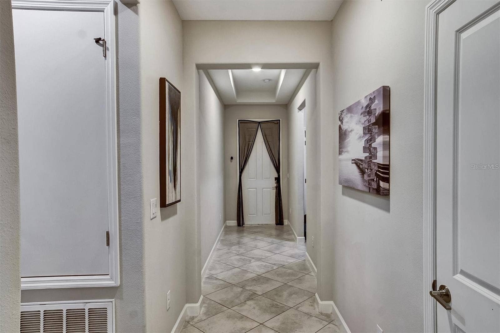 11420 FRESHWATER RIDGE DRIVE, Riverview, FL 33569 11420 FRESHWATER RIDGE DRIVE, Riverview, FL 33569