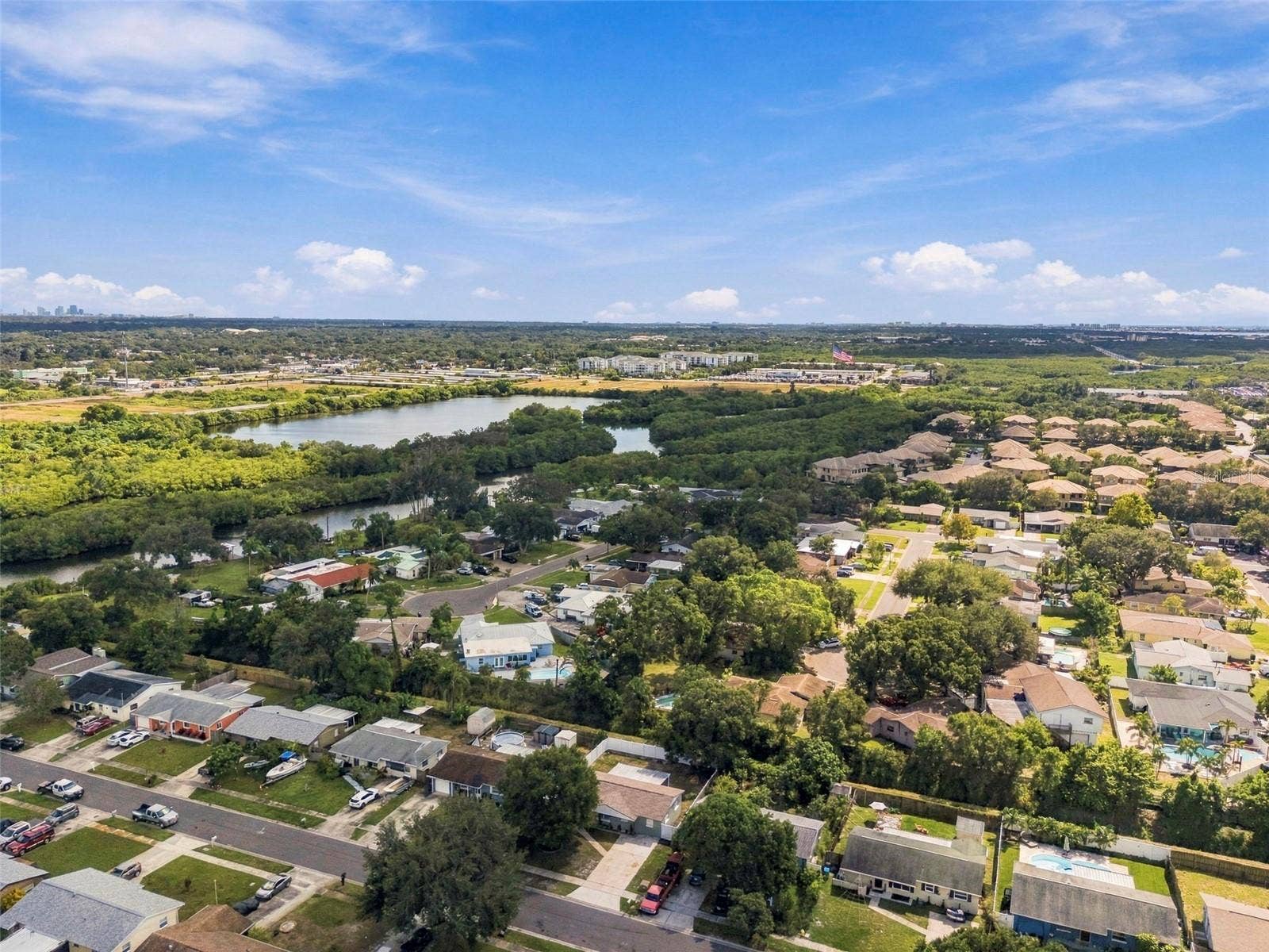 8168 82ND AVENUE, Seminole, FL 33777