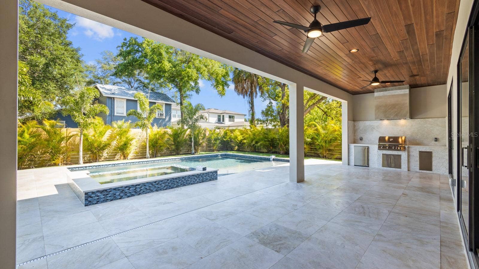 2519 N RIVERSIDE DRIVE, Tampa, FL 33602 2519 N RIVERSIDE DRIVE, Tampa, FL 33602