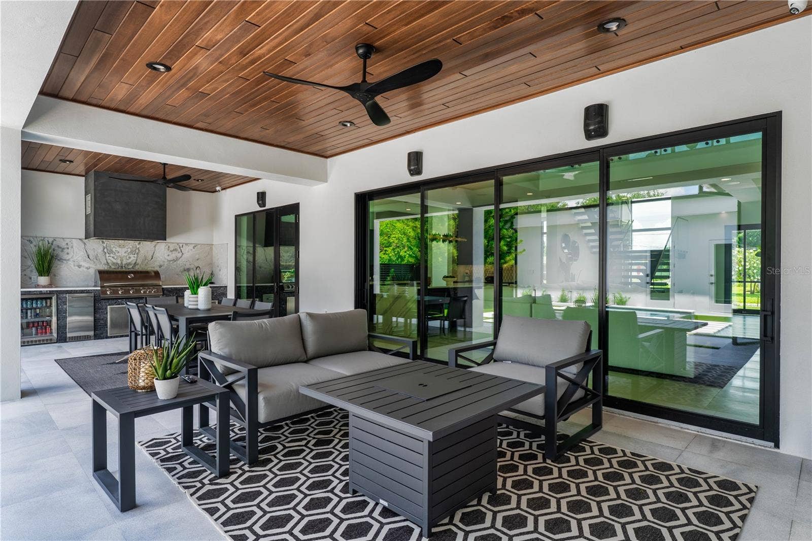 5002 W POE AVENUE, Tampa, FL 33629 5002 W POE AVENUE, Tampa, FL 33629
