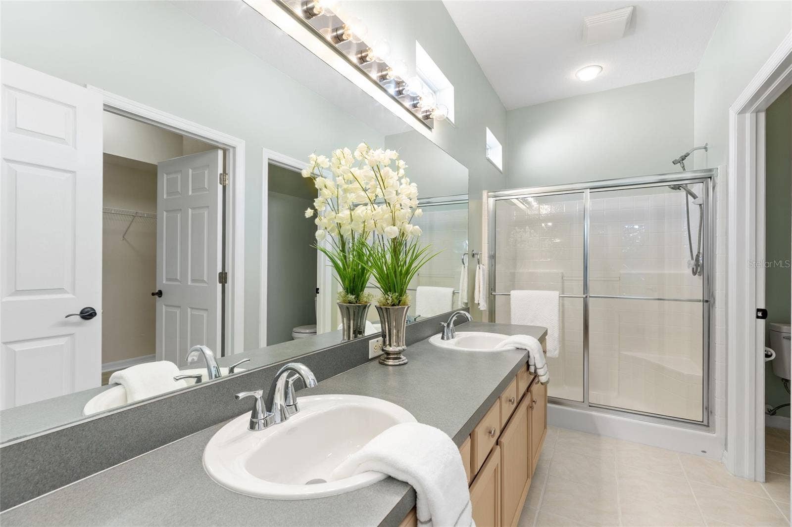 8103 SANGUINELLI ROAD, Land O Lakes, FL 34637 8103 SANGUINELLI ROAD, Land O Lakes, FL 34637