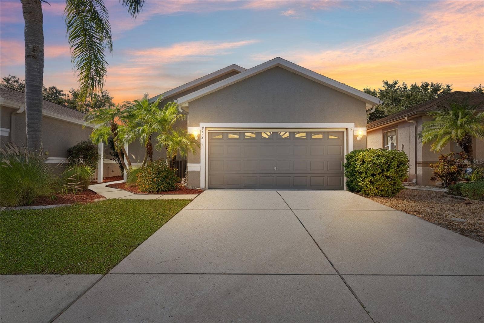 8103 SANGUINELLI ROAD, Land O Lakes, FL 34637 8103 SANGUINELLI ROAD, Land O Lakes, FL 34637