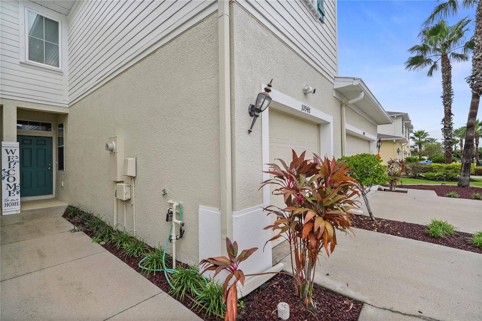 10948 VERAWOOD DRIVE, Riverview, FL 33579 10948 VERAWOOD DRIVE, Riverview, FL 33579