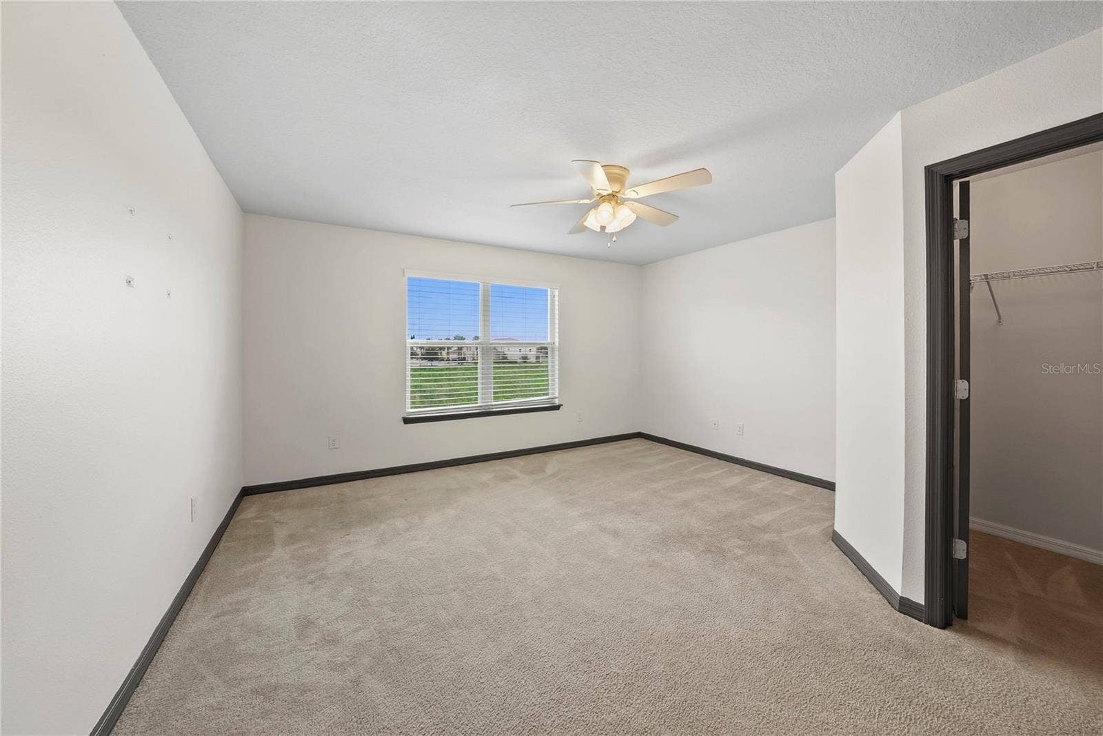 10948 VERAWOOD DRIVE, Riverview, FL 33579 10948 VERAWOOD DRIVE, Riverview, FL 33579
