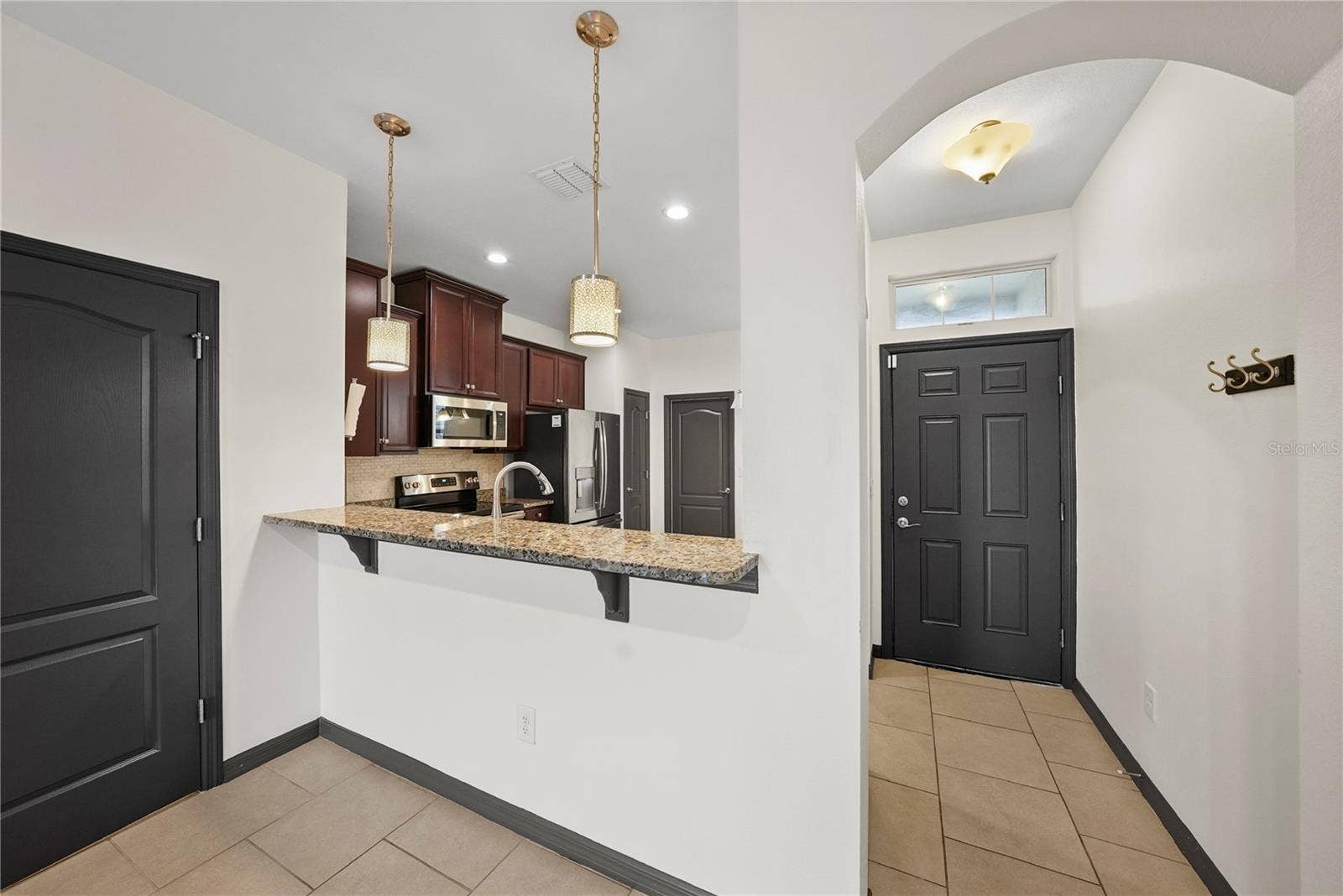 10948 VERAWOOD DRIVE, Riverview, FL 33579 10948 VERAWOOD DRIVE, Riverview, FL 33579