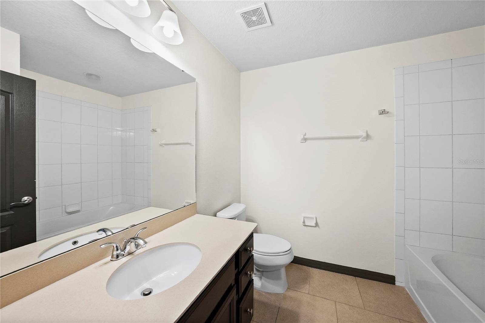 10948 VERAWOOD DRIVE, Riverview, FL 33579 10948 VERAWOOD DRIVE, Riverview, FL 33579