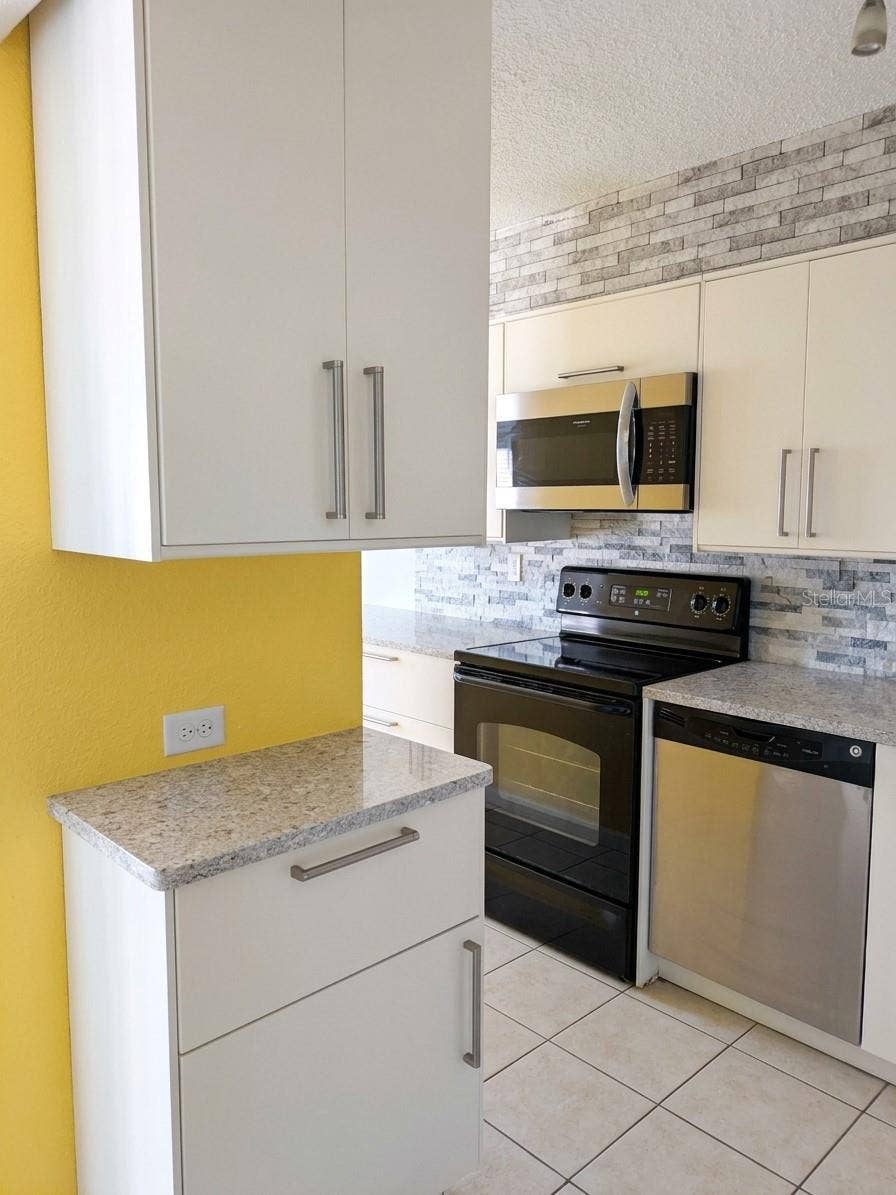 NEW APPLIANCES