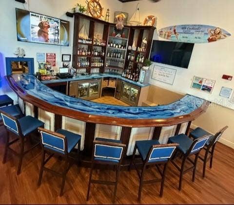 PRIVATE BAR