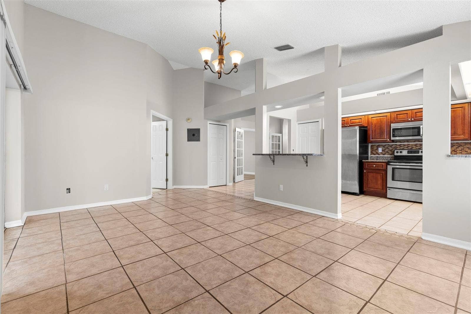 17504 WOODTHRUSH PLACE, Tampa, FL 33647 17504 WOODTHRUSH PLACE, Tampa, FL 33647